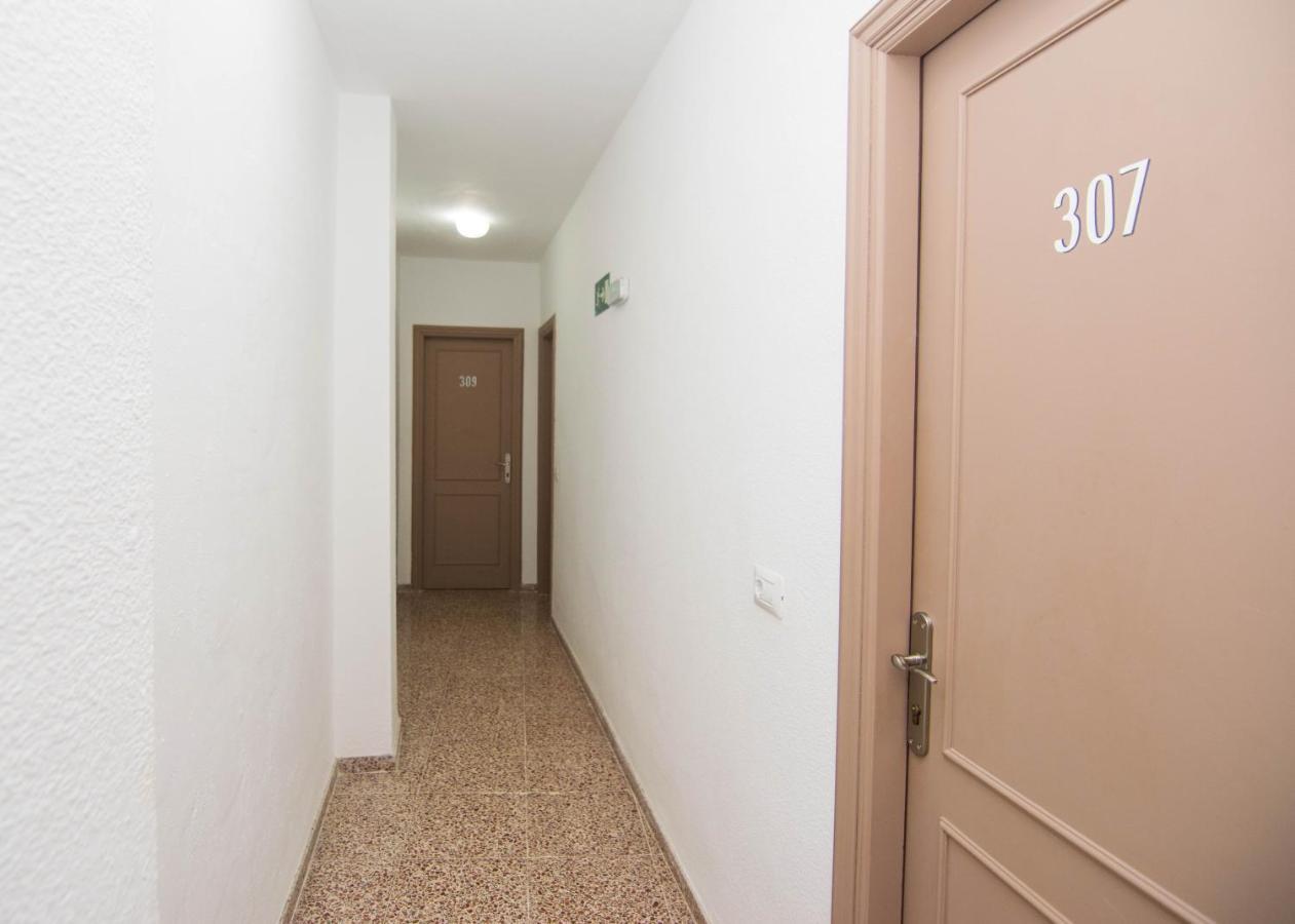 Pension Alcala Exteriör bild